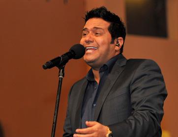 العبدللات والعراقي ينثران النغم الأصيل في سوق واقف